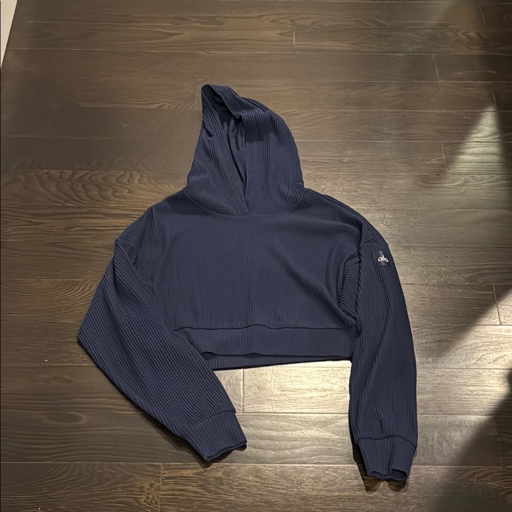 ALO Yoga Muse Navy Blue Cropped Hoodie